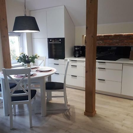 Apartamenty Przy Parku Szwedzkim Szczawno-Zdroj Exteriör bild
