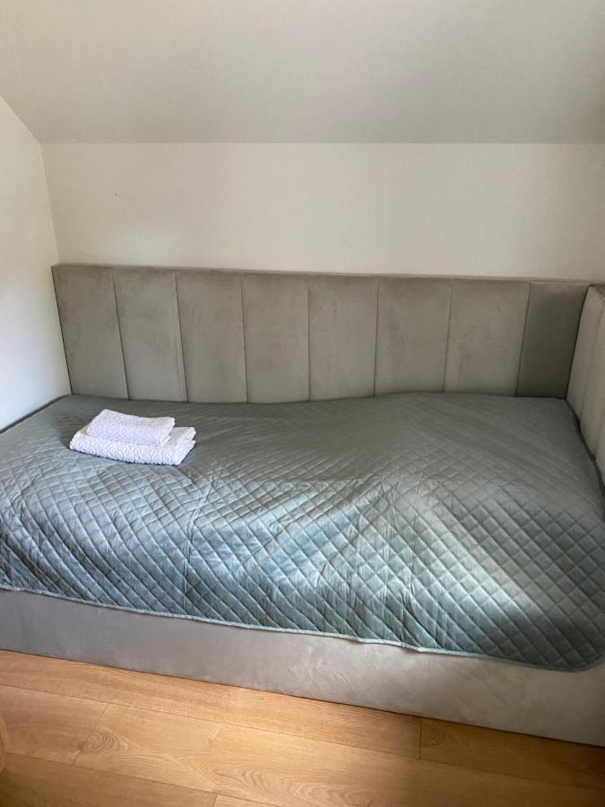 Apartamenty Przy Parku Szwedzkim Szczawno-Zdroj Exteriör bild